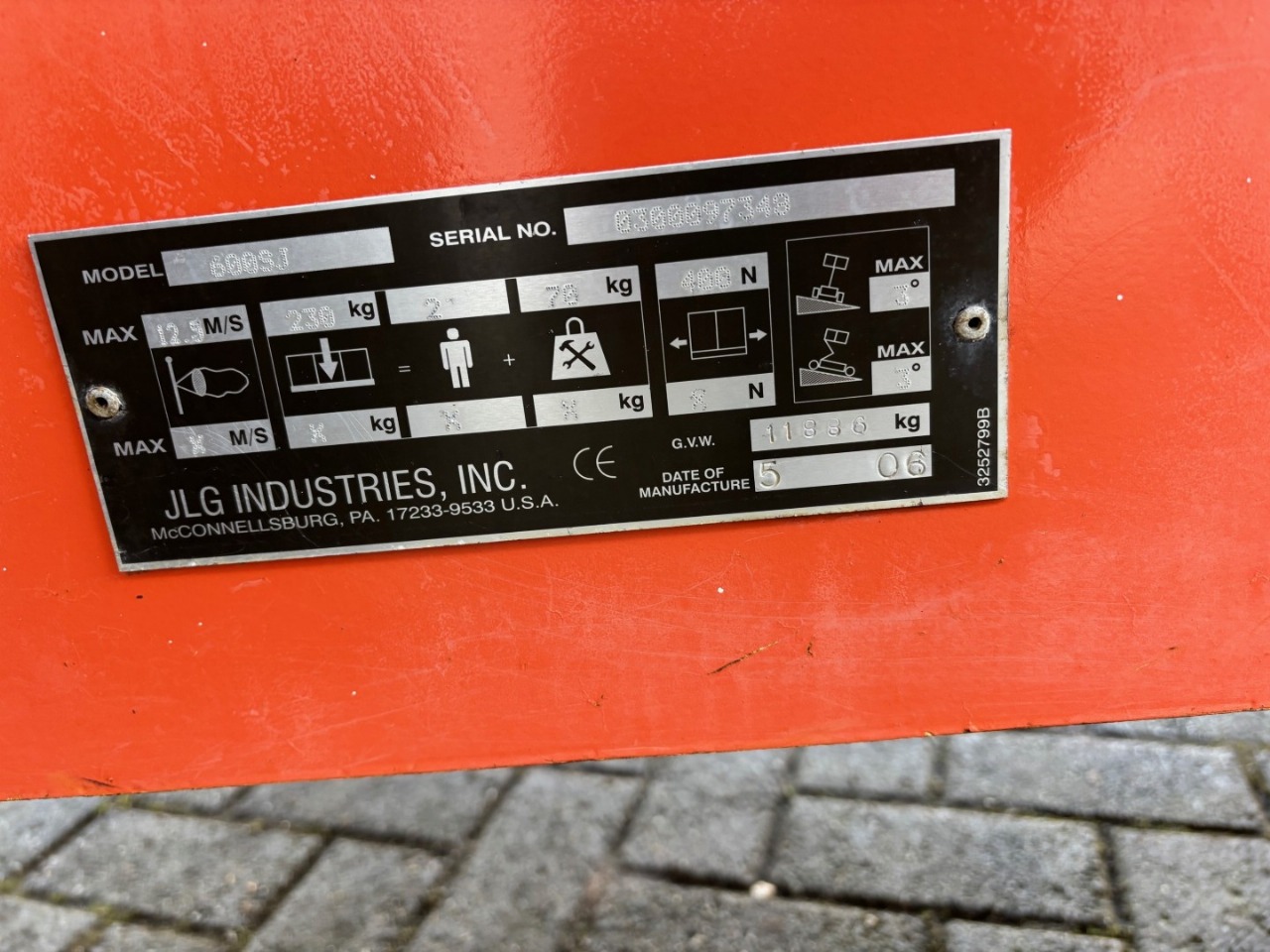 Sold - Telescopic Boom Lift - View 2